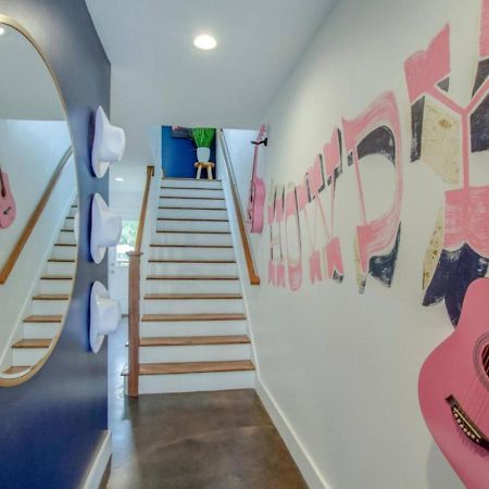 Howdy House New And Trendy With Rooftop Deck Nashville Exterior foto