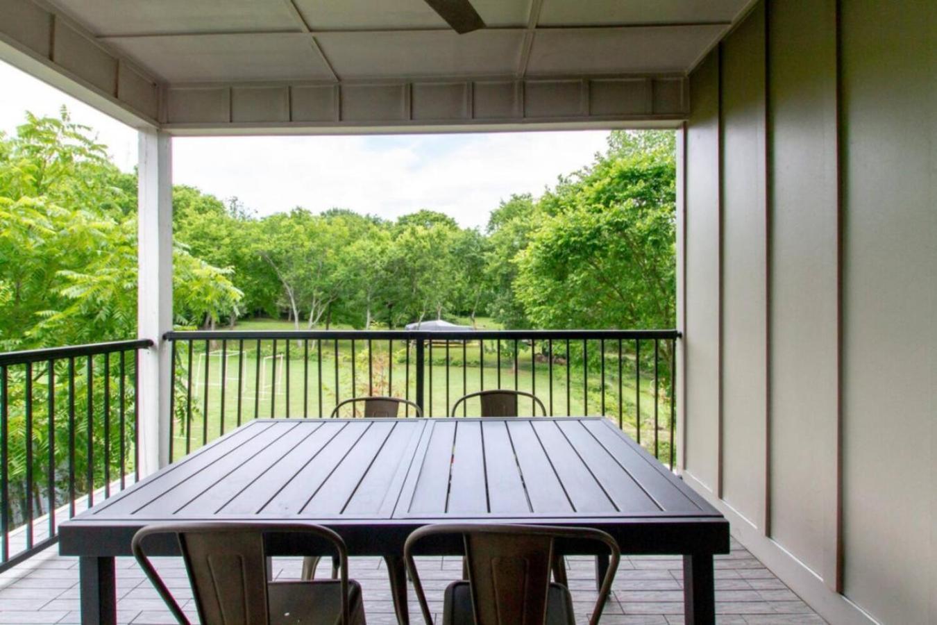 Howdy House New And Trendy With Rooftop Deck Nashville Exterior foto